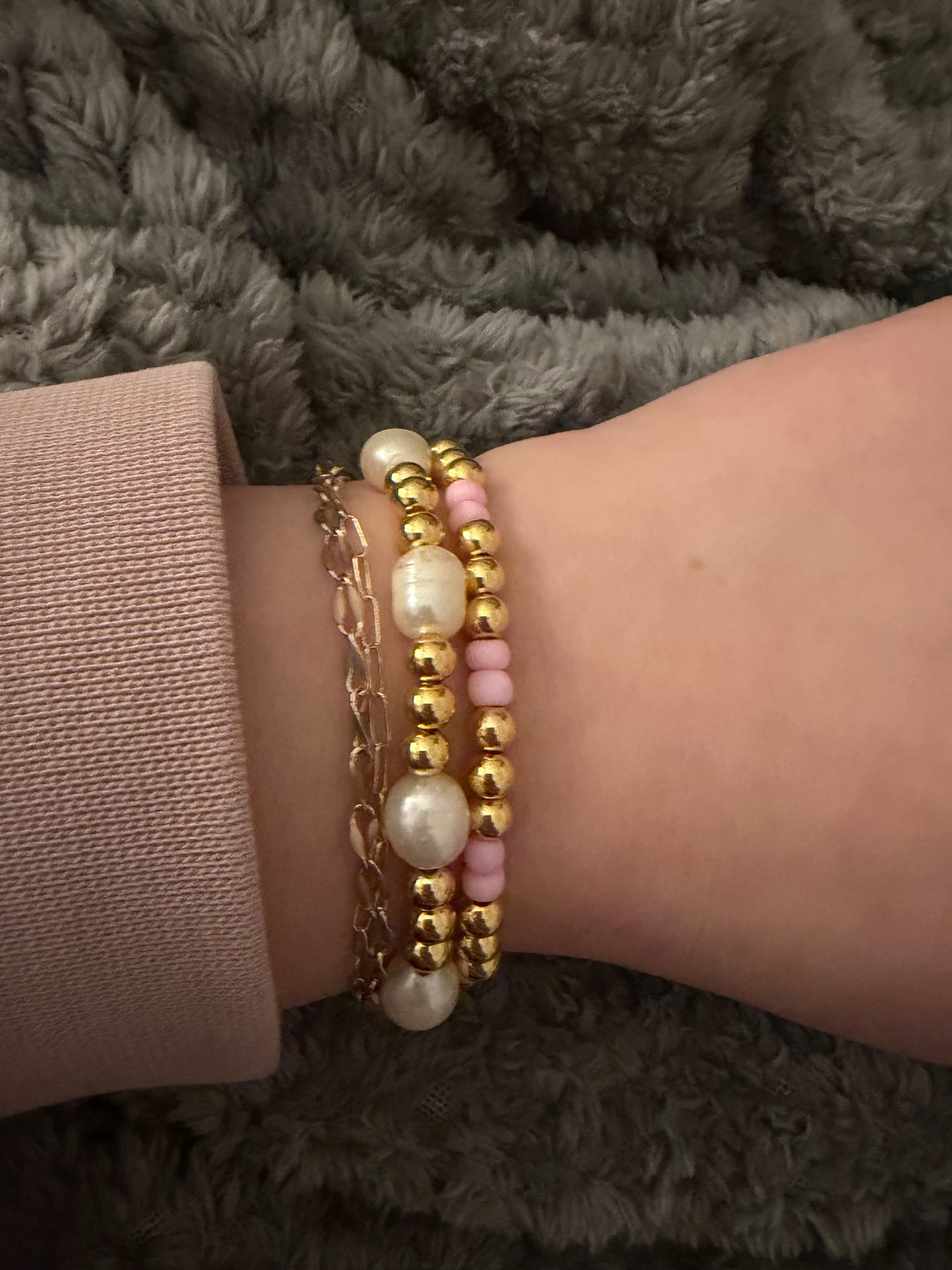 Freshwater pearl and light pink non tarnish set (2)