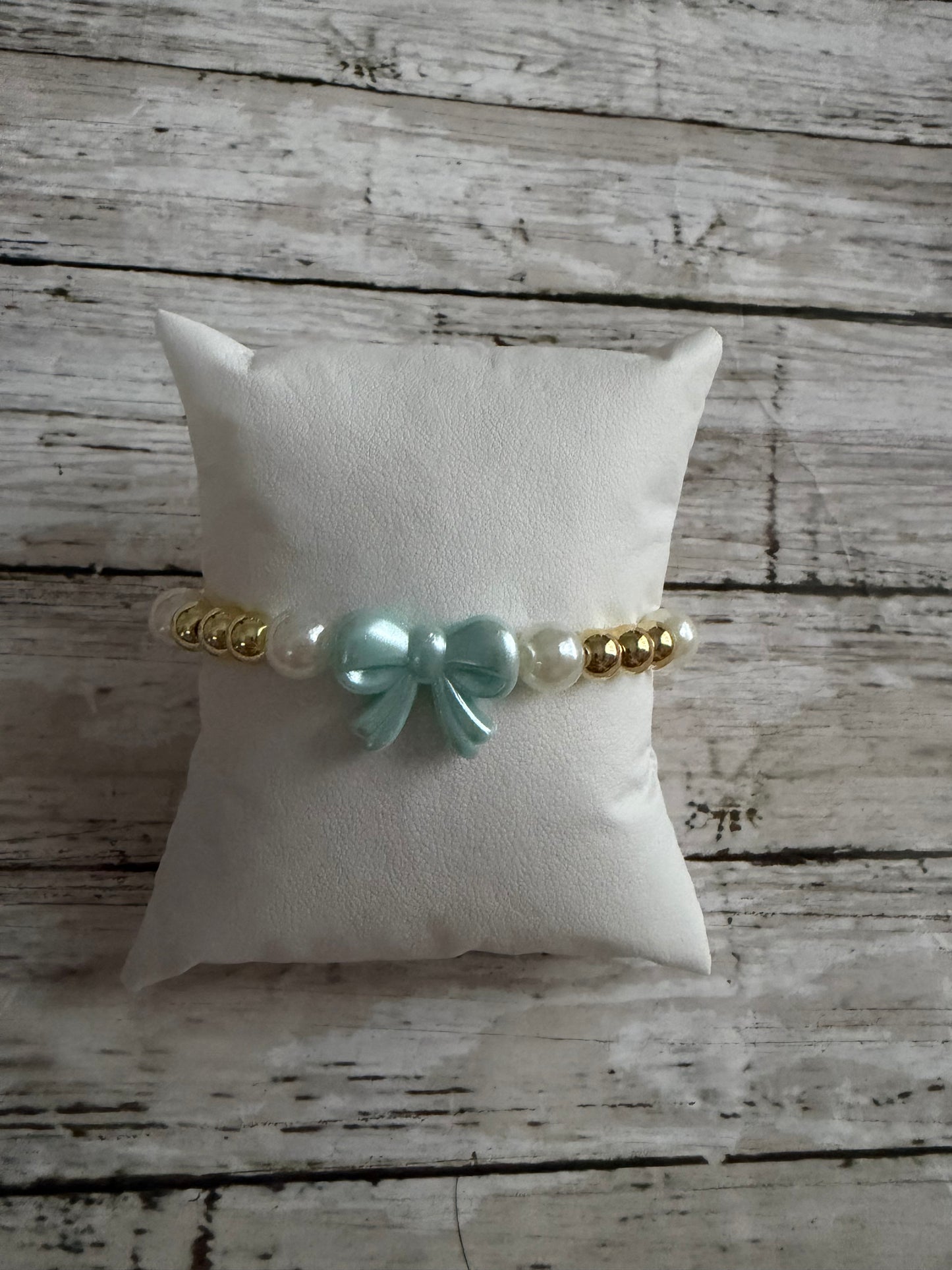 Blue bow gold non tarnish bracelet