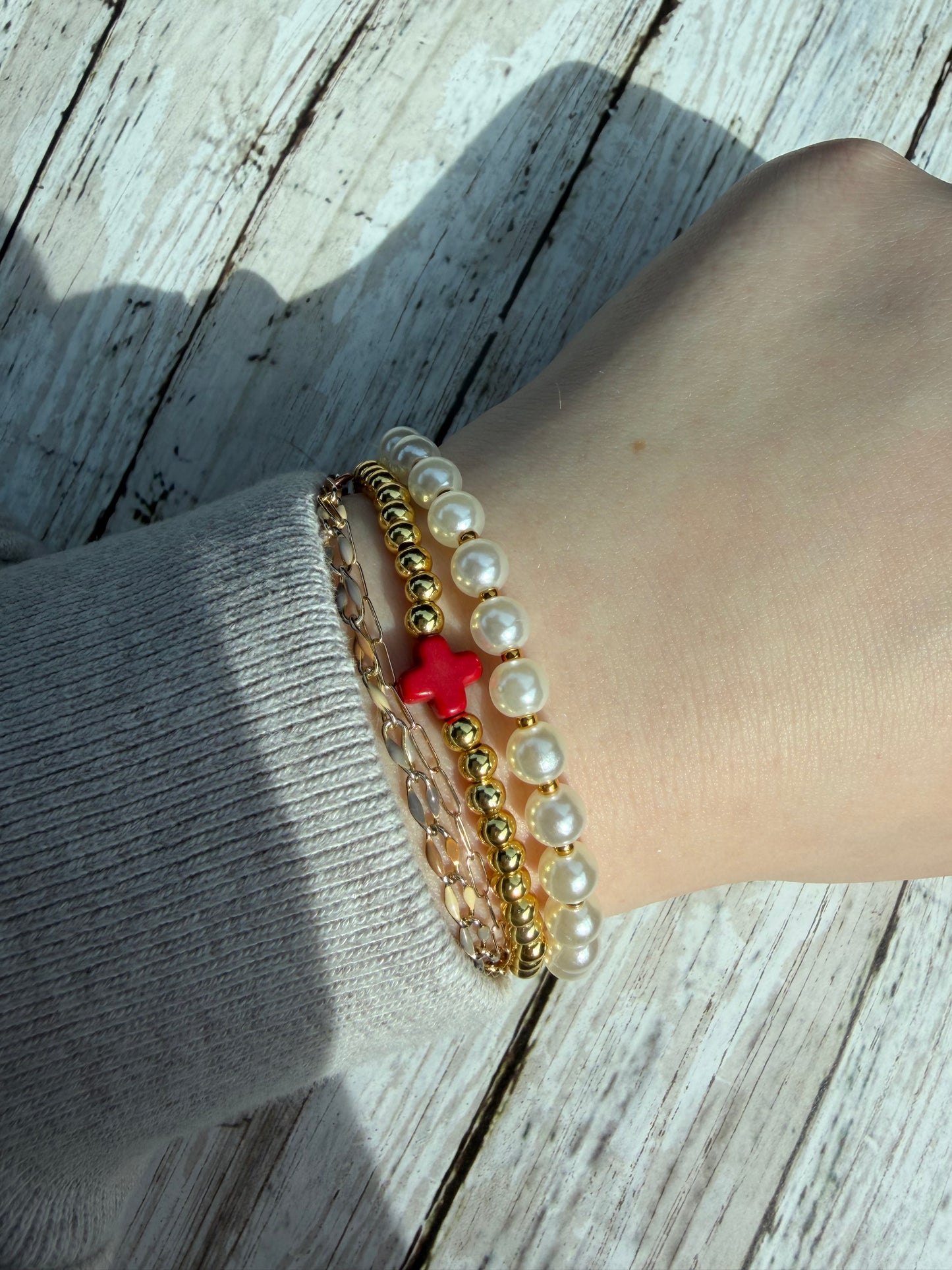 Red Cross and pearl bracelet set (2)