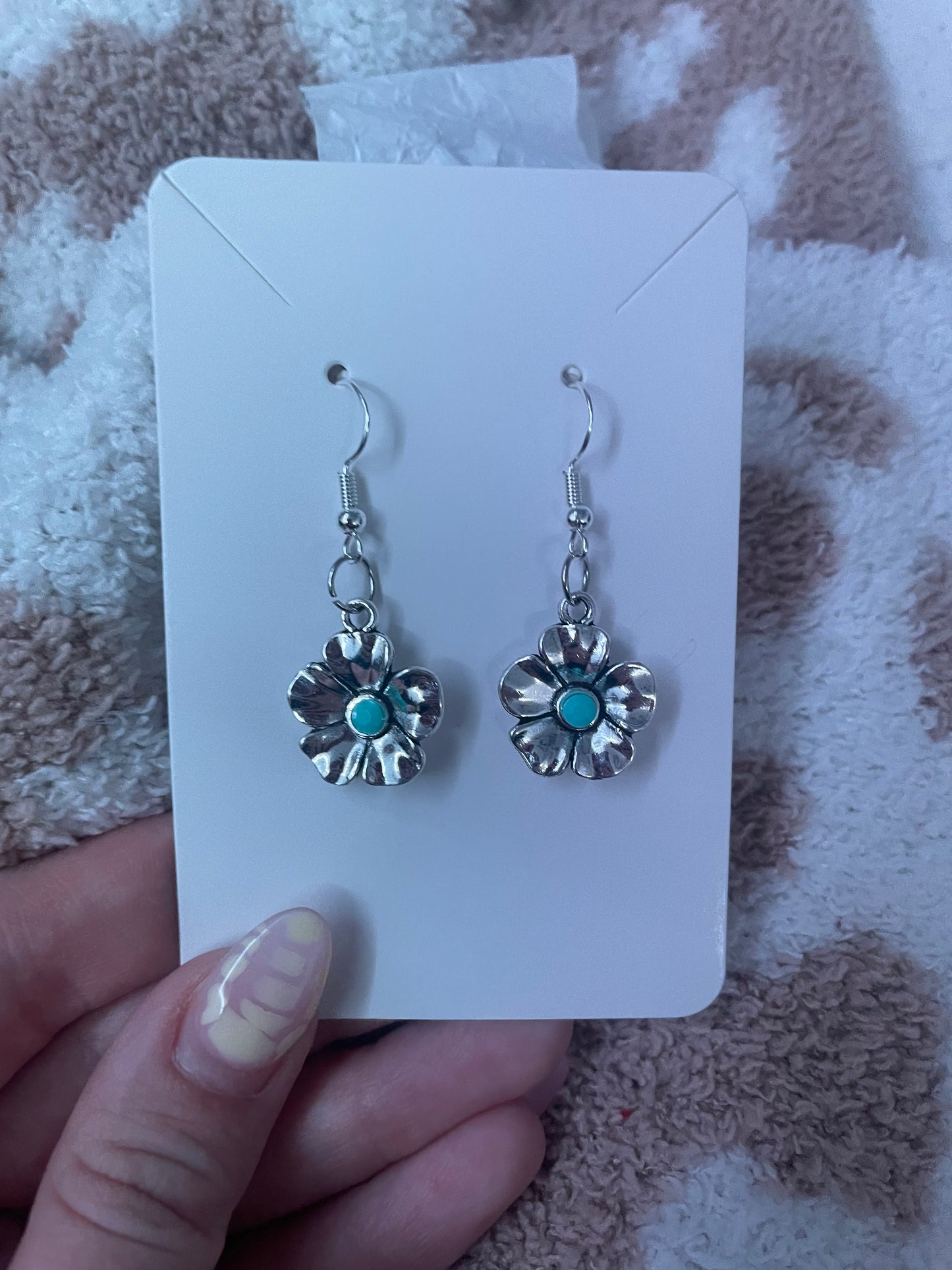 Sterling silver flower earring