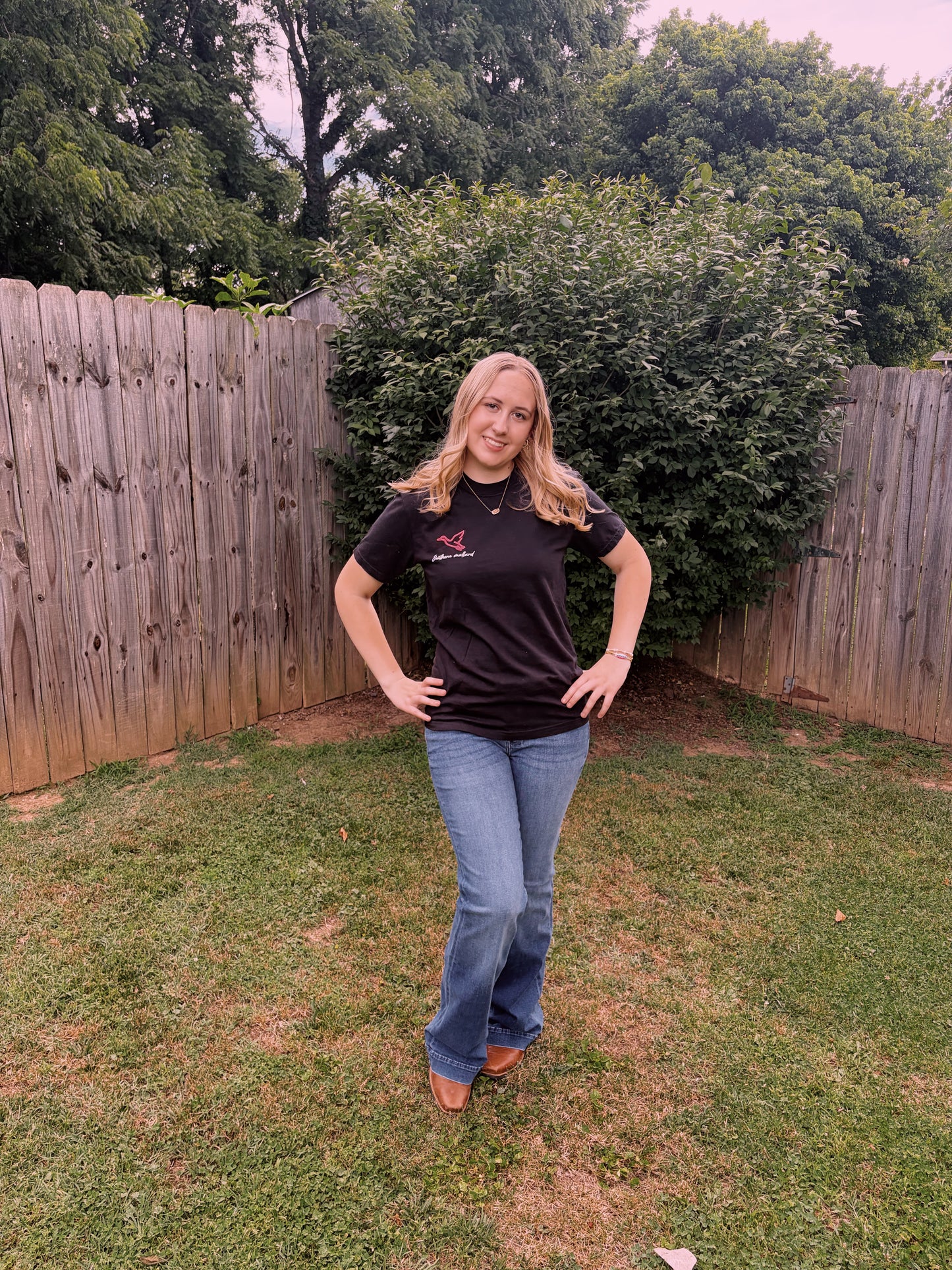 Southern mallard women’s tee (colors below)