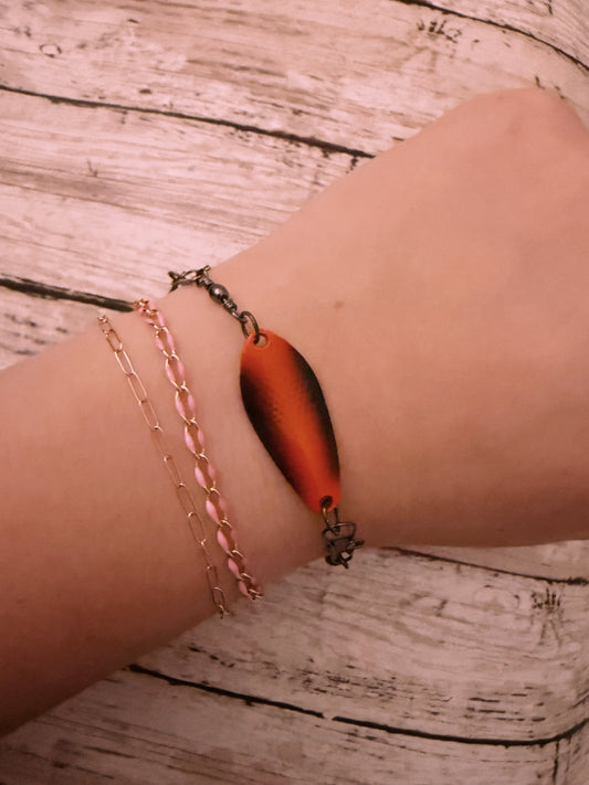 Black and orange lure black swivel adjustable bracelet