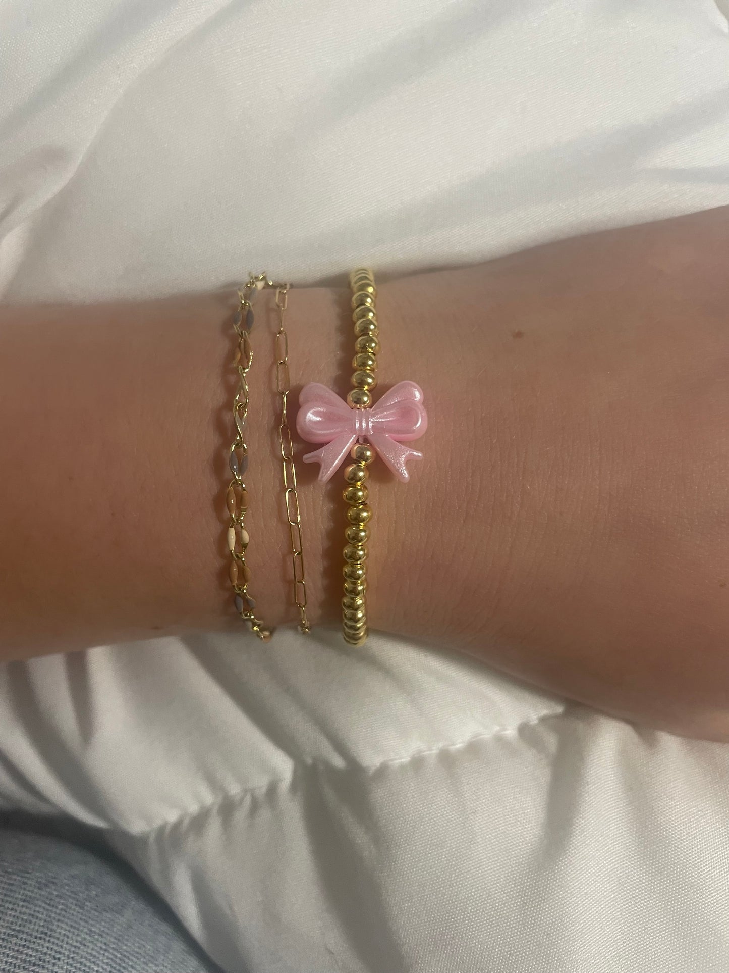 Bow knot bracelet in pink