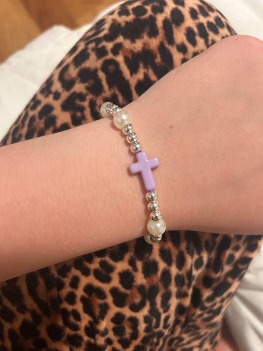 Silver plated non tarnish cross bracelet