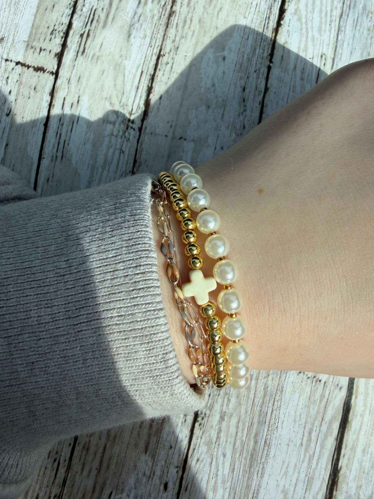 White cross and pearl no tarnish set (2)