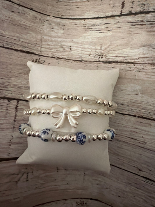 The bowdorable stack in silver