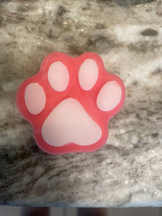Pink paw print wax melt in vanilla caramel