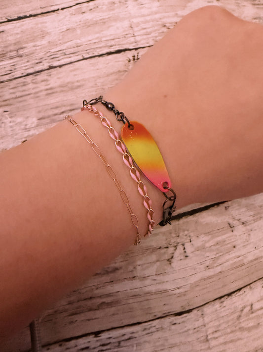 Peach rings lure black swivel adjustable bracelet