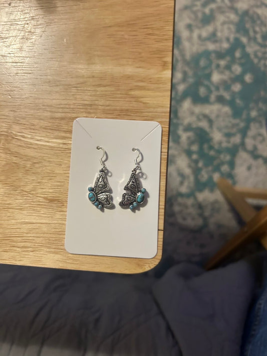 Turquoise butterfly earring ￼