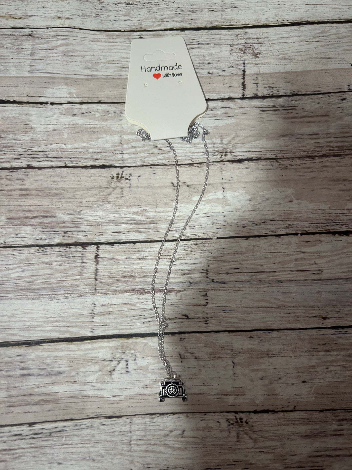 Silver jeep necklace
