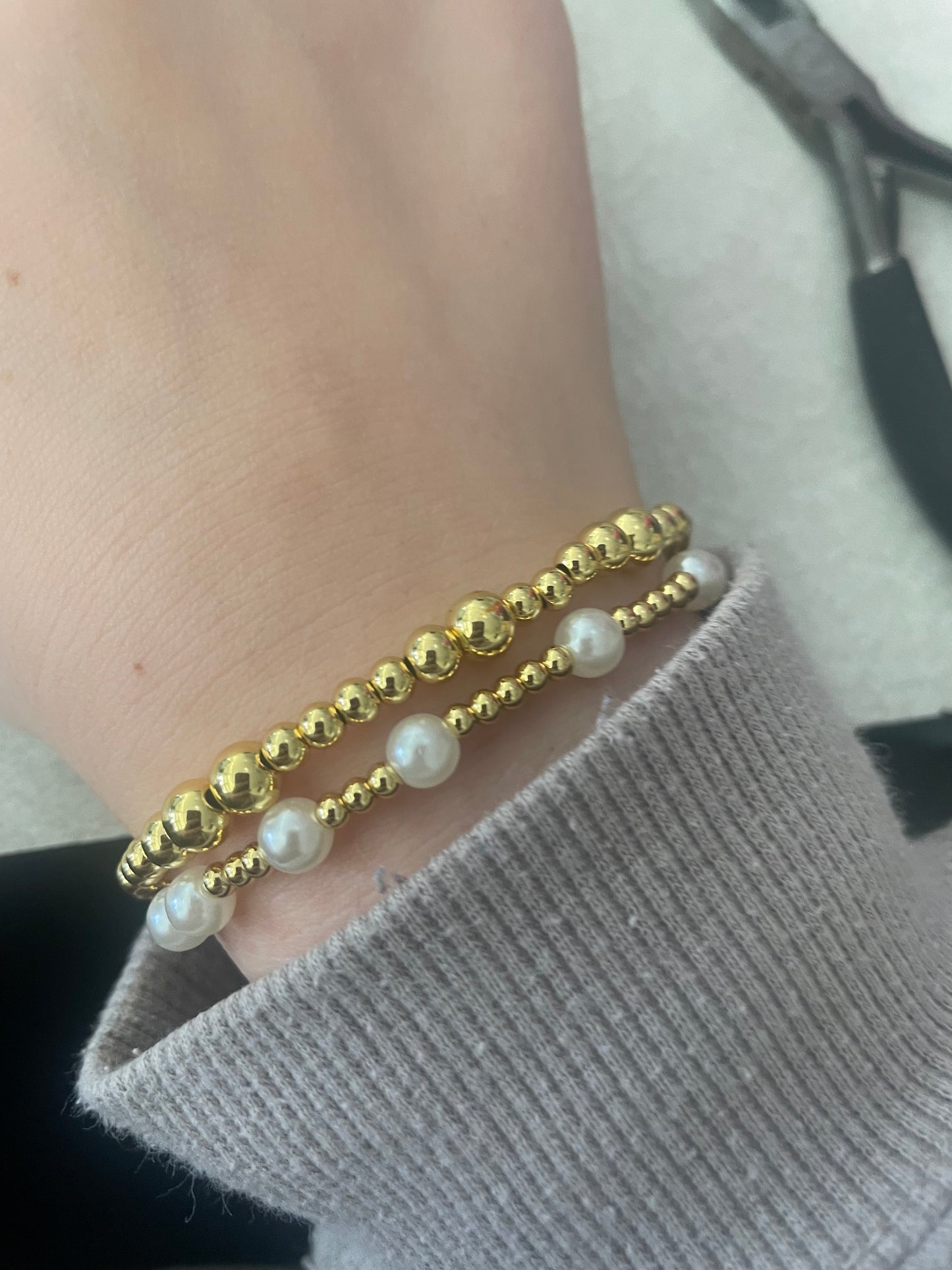 Non tarnish pearl set