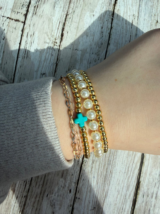 Turquoise and golden pearl non tarnish bracelet set (3)