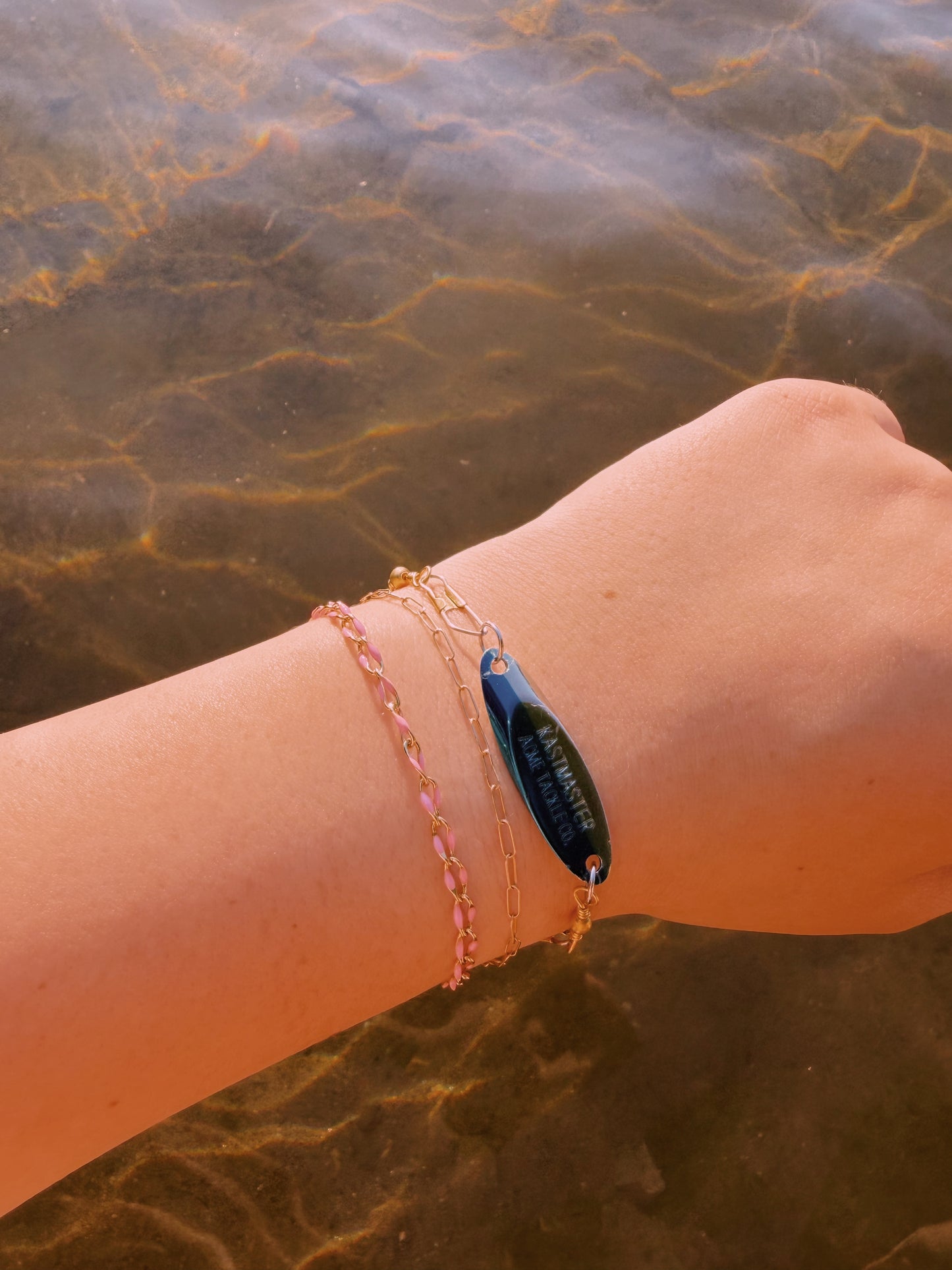 Blue and silver kastmaster lure swivel bracelet
