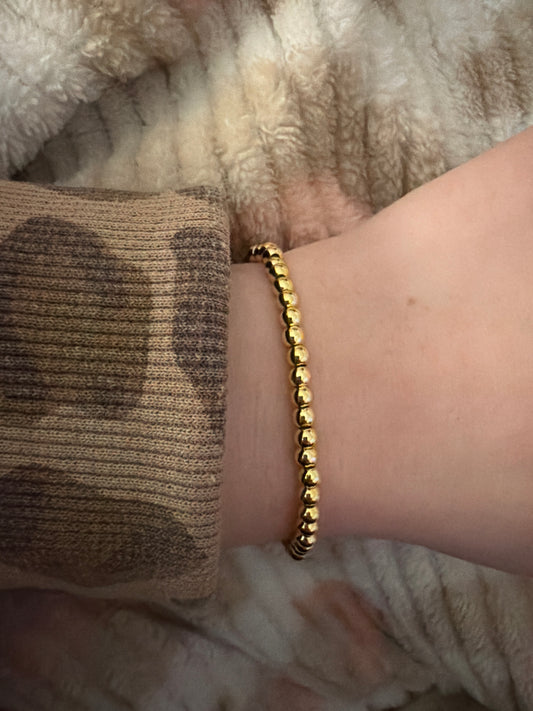 All gold non tarnish bracelet