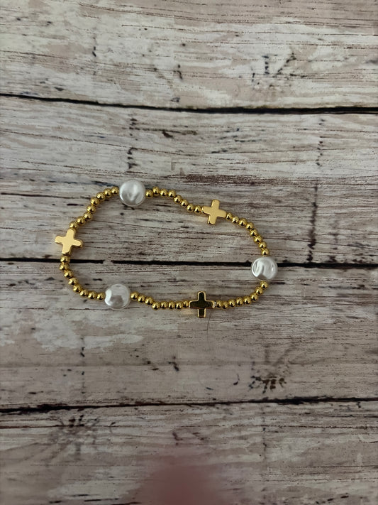 The pearly Easter cross bracelet