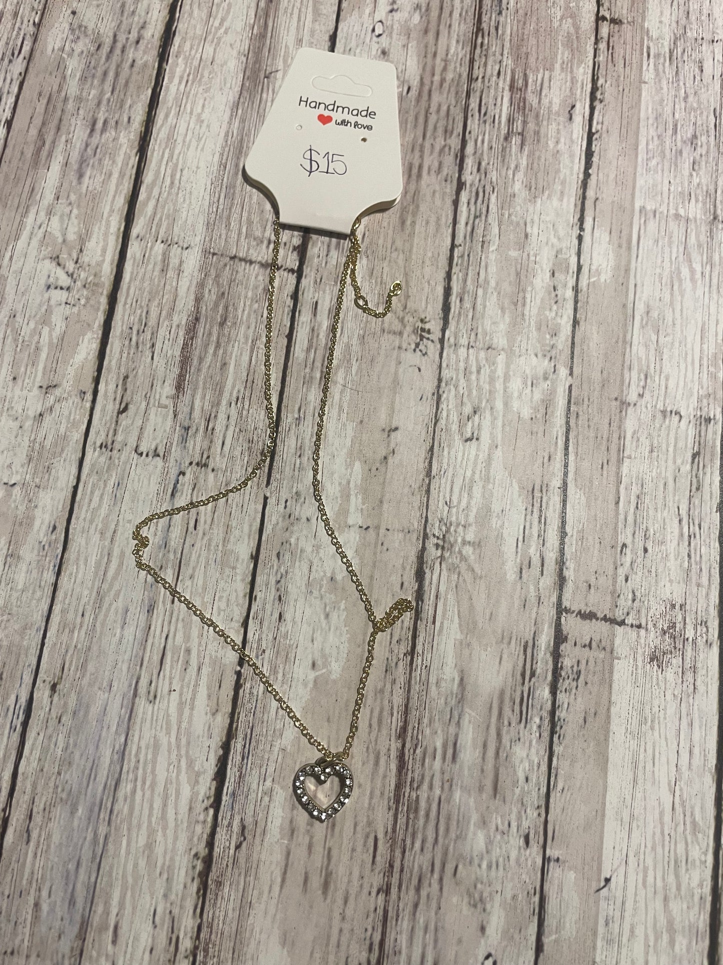 Heart necklace in gold