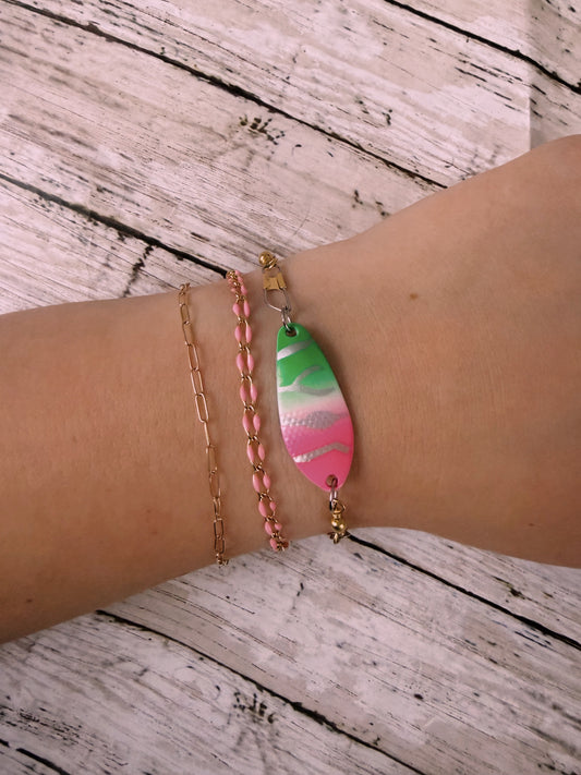 Neon green and pink zebra lure swivel bracelet in gold adjustable