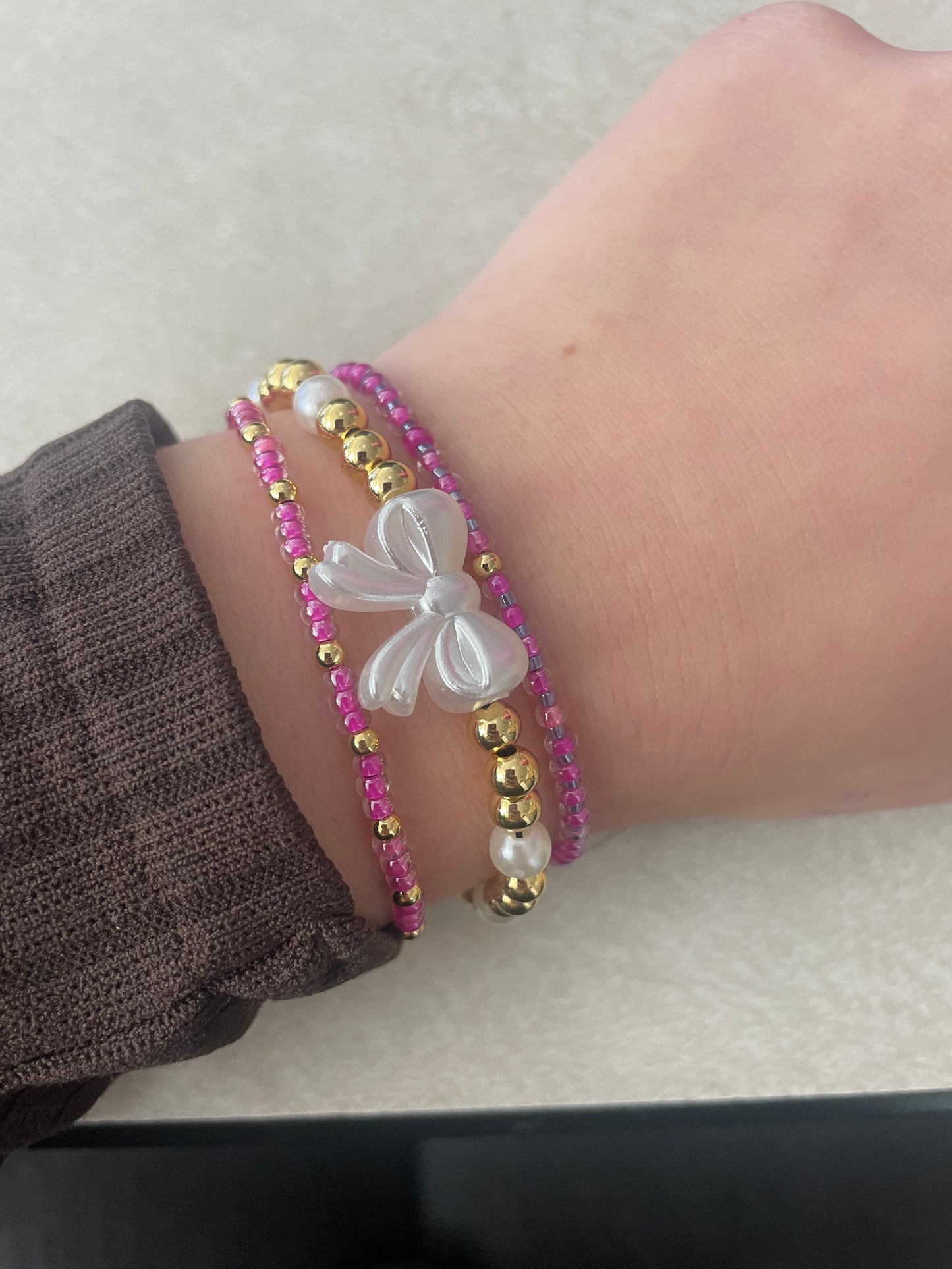 Bow pink non tarnish set