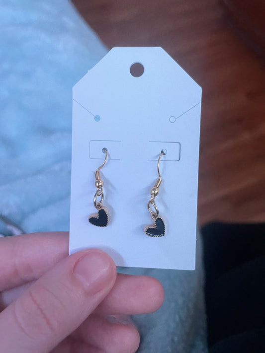 Black heart earrings