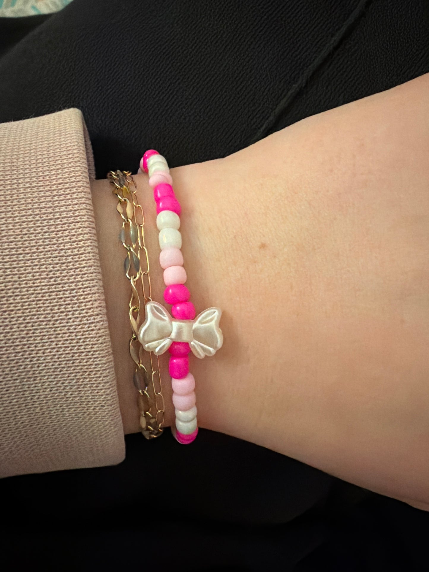 Pink mini bow bracelet