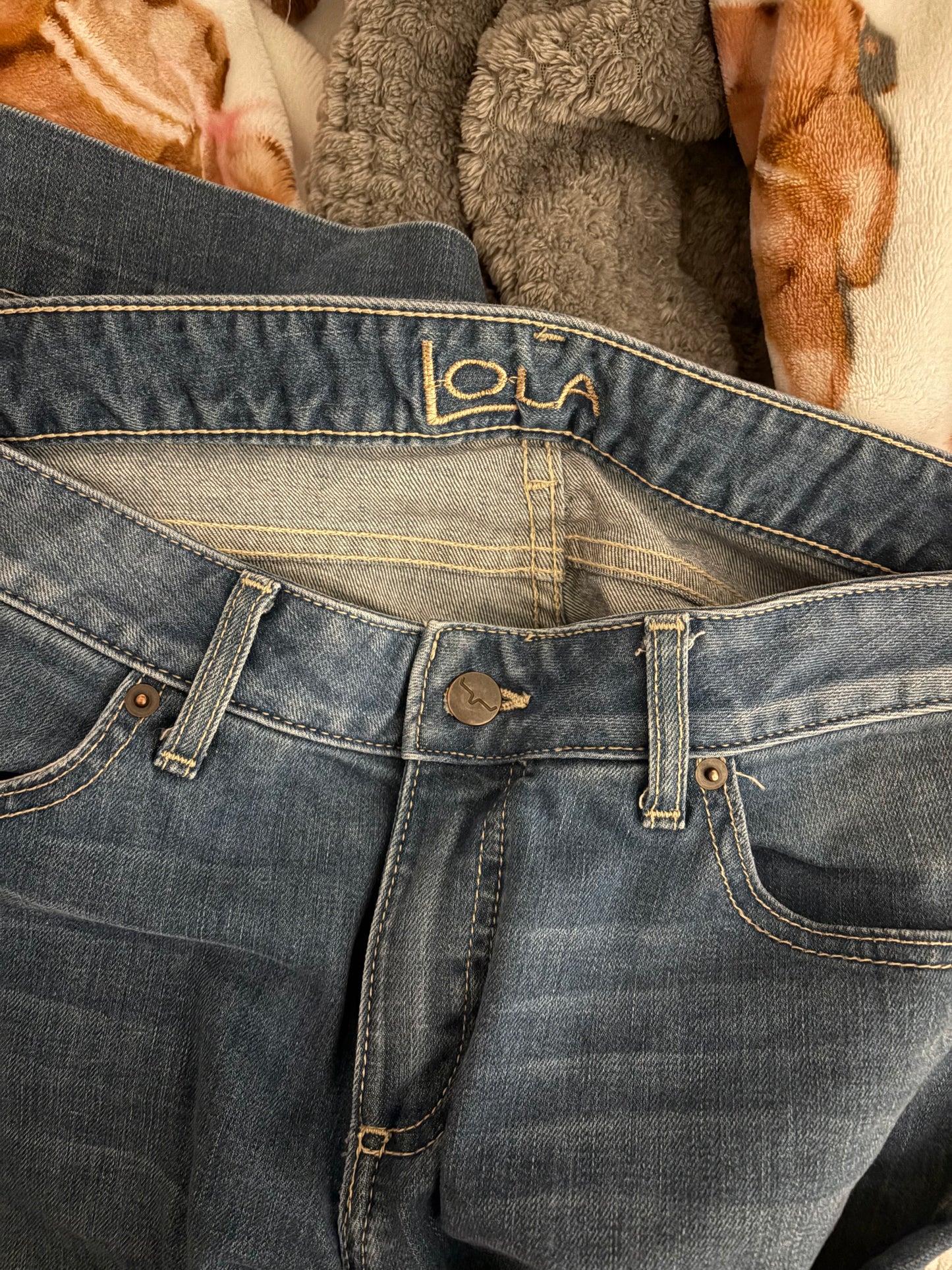 Lola Kimes size 8
