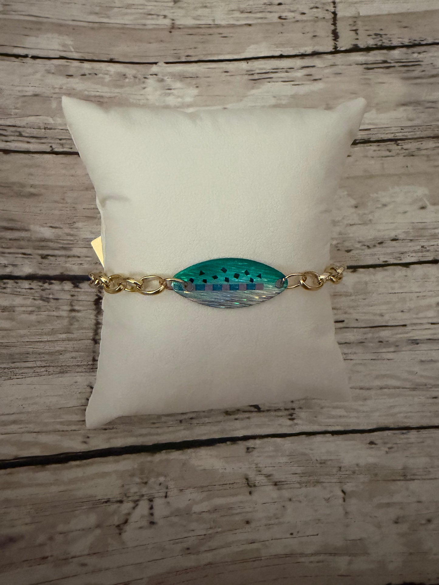 Blue fox teal lure non tarnish gold chain bracelet
