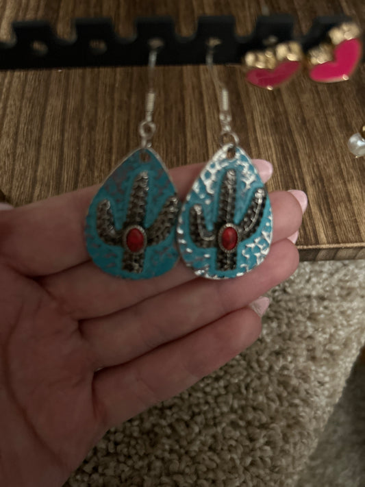Cactus teardrop earring