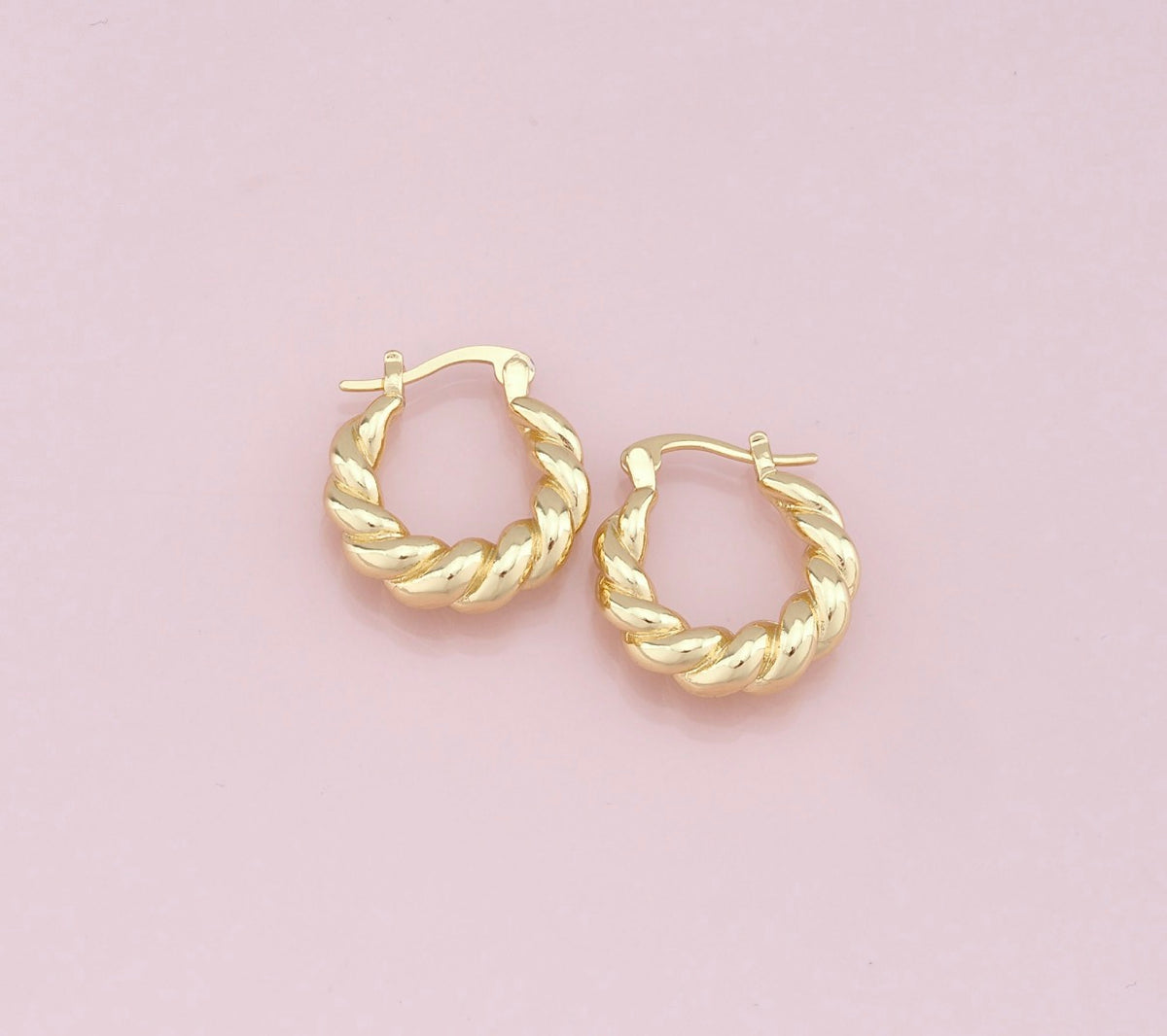 Waterproof twist hoop earrings