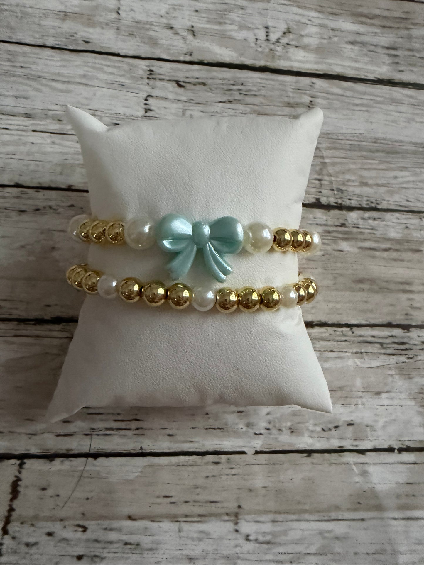 Blue bow non tarnish set