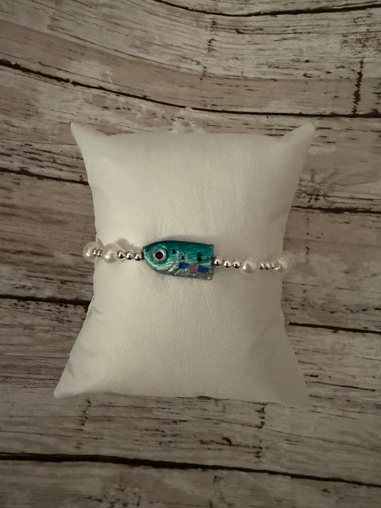 Green and blue silver filled lure bracelet