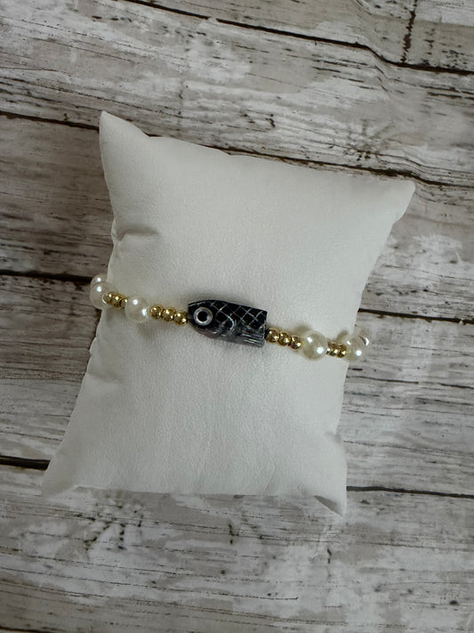 Black red belly fishing lure non tarnish bracelet