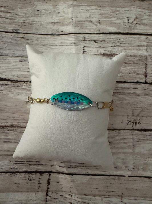 Teal/ green lure and swivel adjustable bracelet in gold