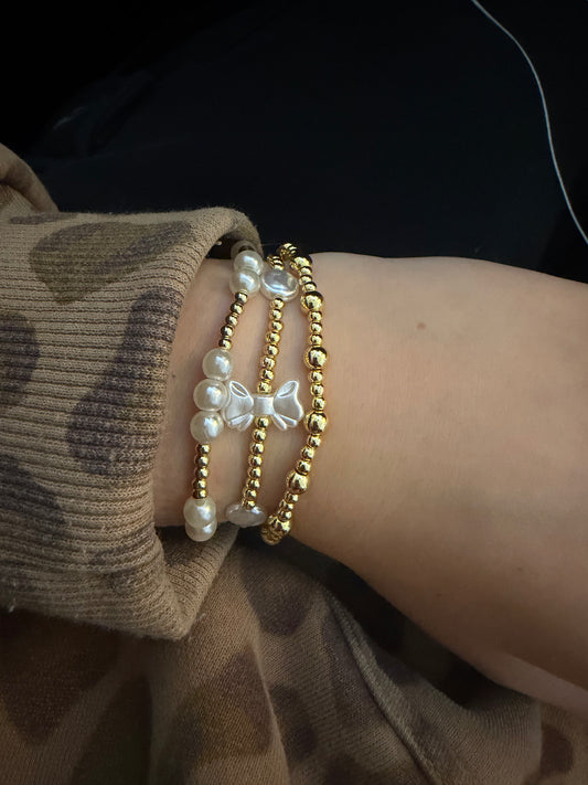 Mini bow pearl stack