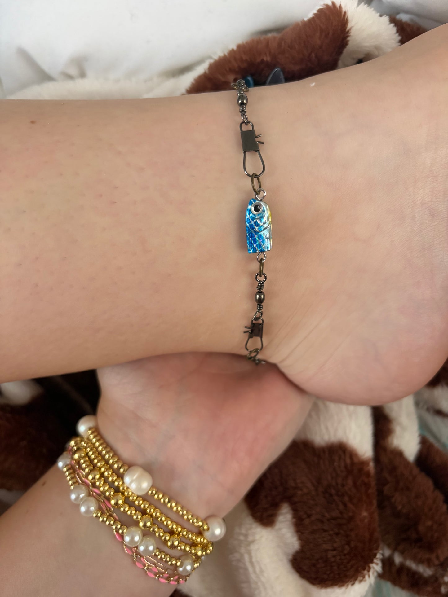 Blue fishy anklet on black swivel